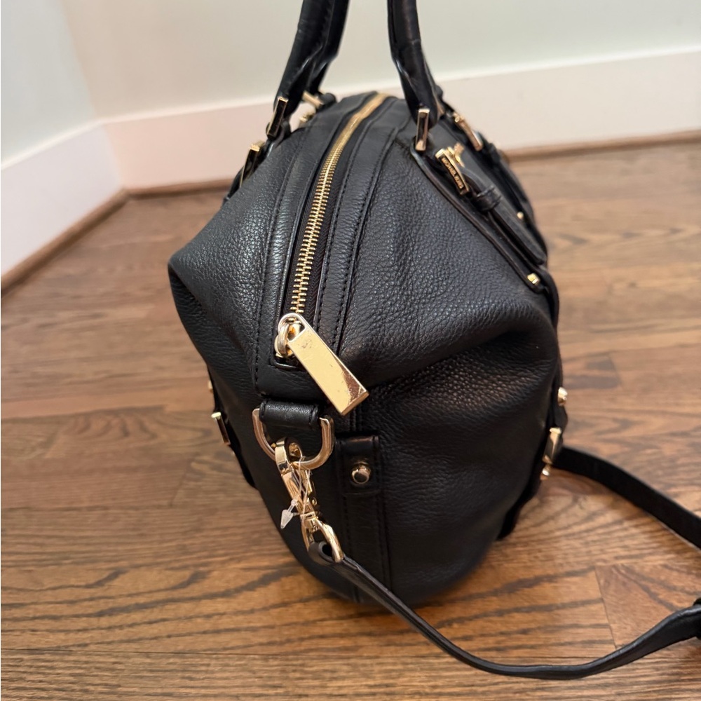 MICHAEL KORS BEDFORD BELTED Black Pebbled Leather Gold Hardware Satchel Bag - Picture 7 of 10